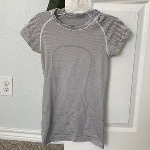LULULEMON swiftly tech striped short sleeve